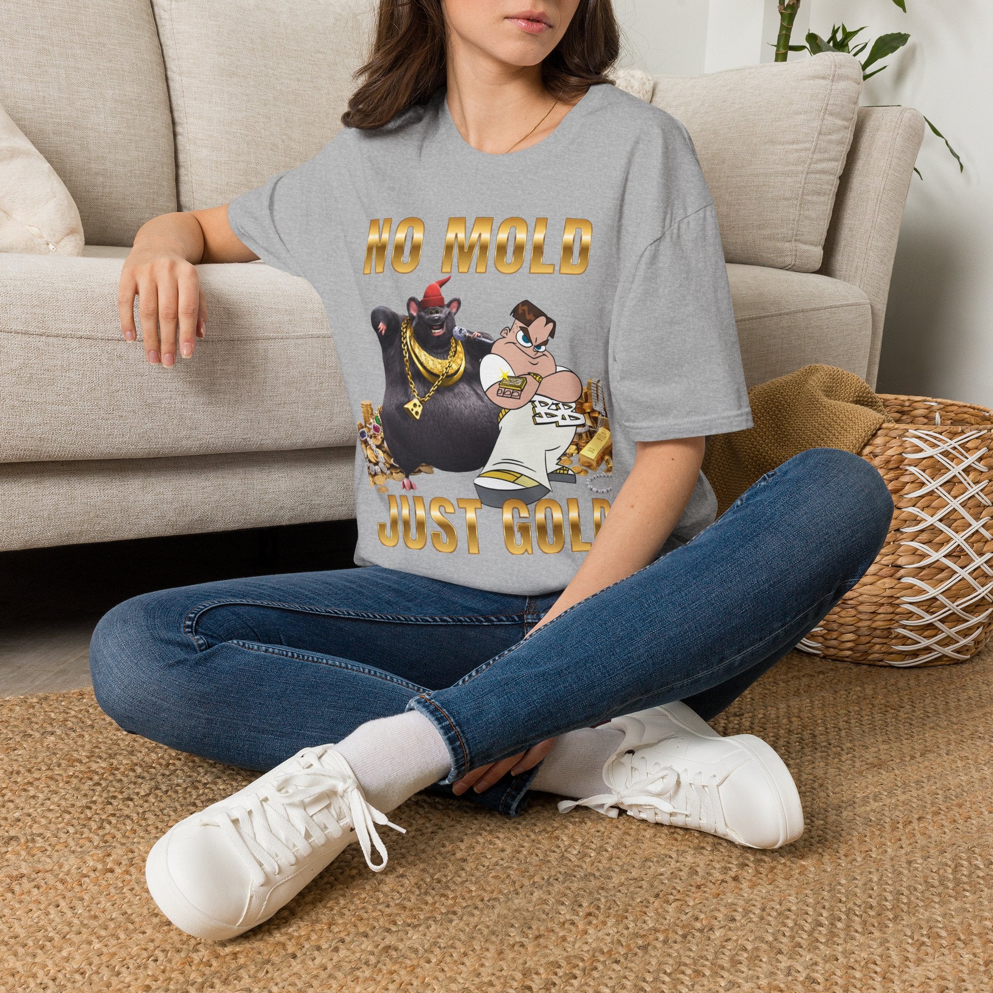 "No Mold Just Gold" T-Shirt